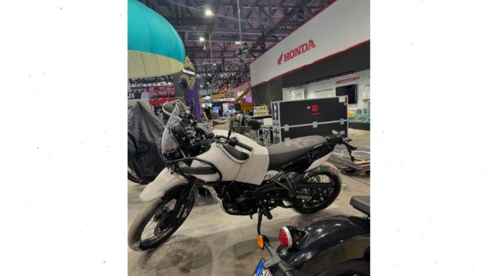 Royal Enfield Himalayan Rally spotted before its unveiling at EICMA