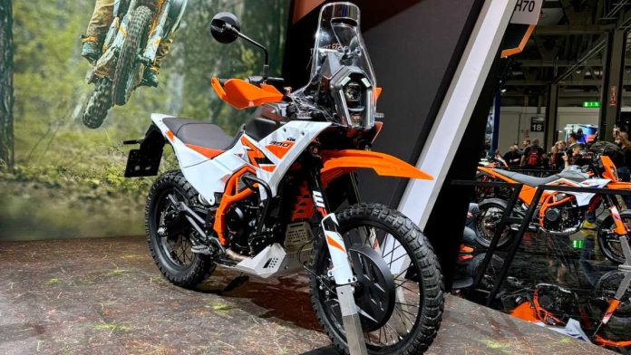 New KTM 390 Adventure R unveiled at EICMA 2024