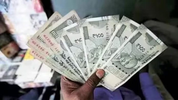 Rupee hits fresh lifetime lows – All eyes on RBI as FII selling weighs on sentiment