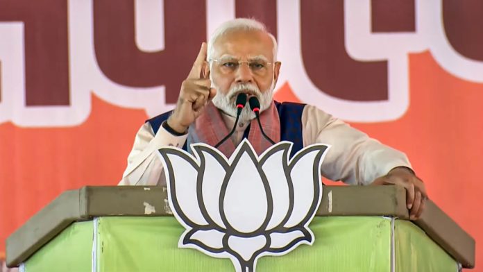 Won’t let Maharashtra become Congress’ ATM: PM Modi at Akola rally