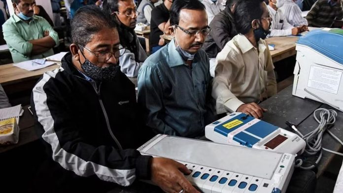 Maharashtra Exit Poll Numbers In! Pollsters predict majority for BJP-led Mahayuti alliance