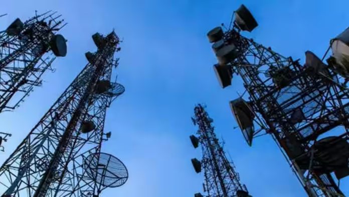 Telecom tower companies to dial in capex of Rs 21,000 crore over fiscal 2025 and 2026