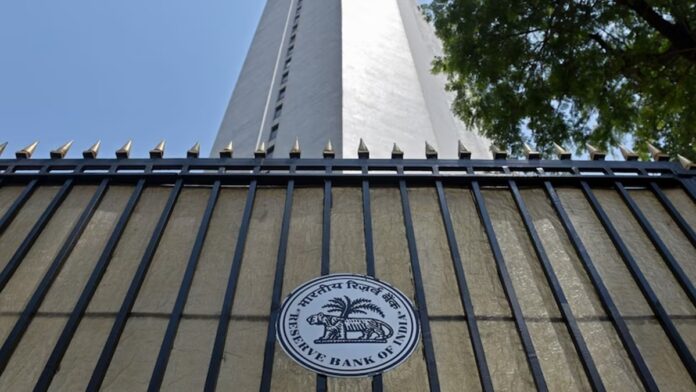 Rising issuance of CP, CD leads to widening spread in money market: RBI