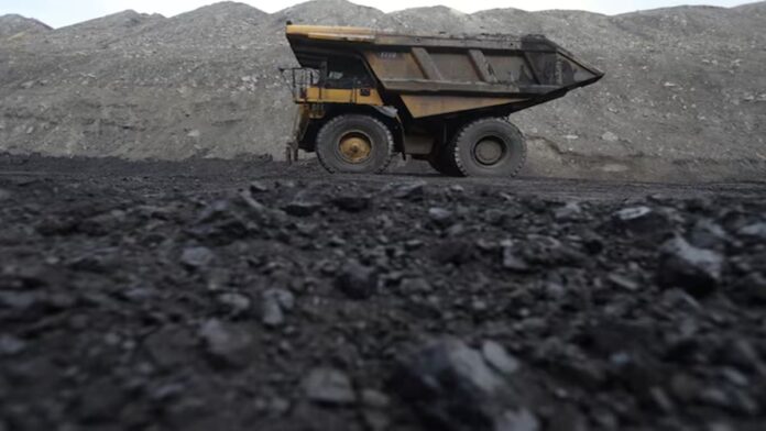 Coal stocks at power plants rise to 74% of normal level