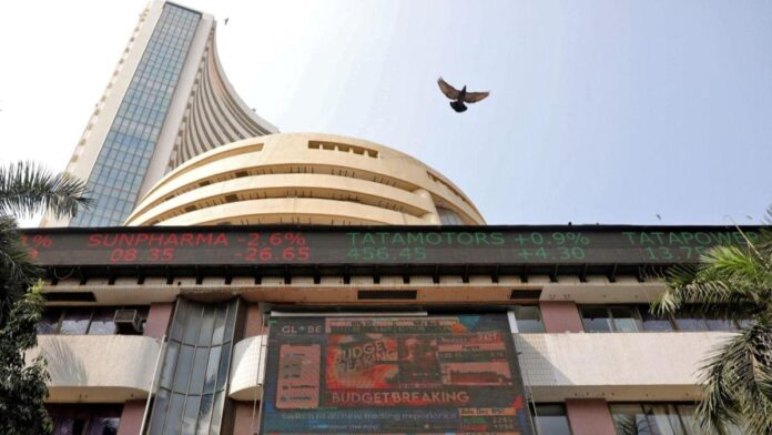 Monday Blues! Markets open lower for fifth straight session: Nifty below 22,700, Sensex down 400 points; M&M lone gainer in early trade