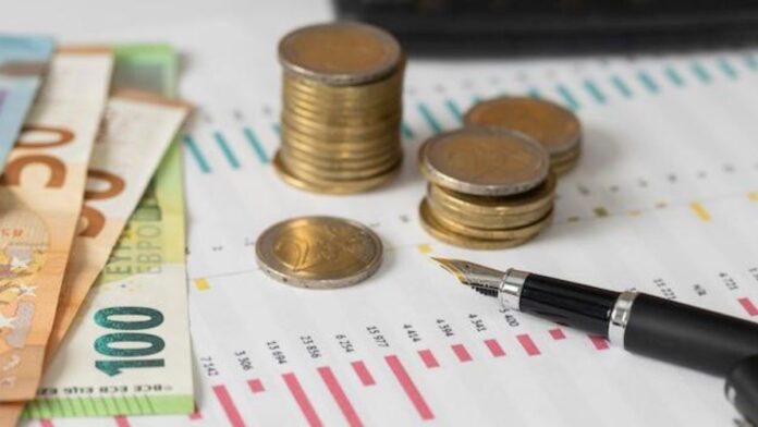 Which precious yellow metal is worth considering now – Gold or Silver?